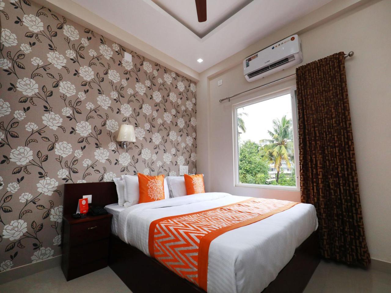 Oyo 6728 Almas Residency Otel Kochi Dış mekan fotoğraf
