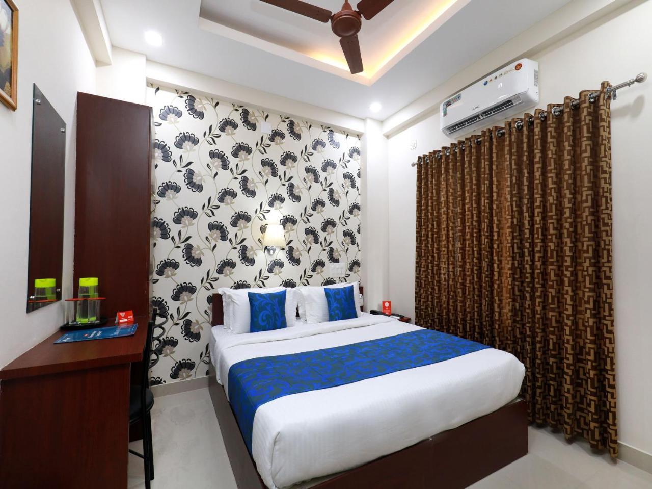 Oyo 6728 Almas Residency Otel Kochi Dış mekan fotoğraf